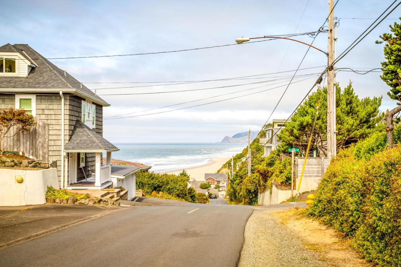 Breakwater Beach House Lincoln City Exterior photo