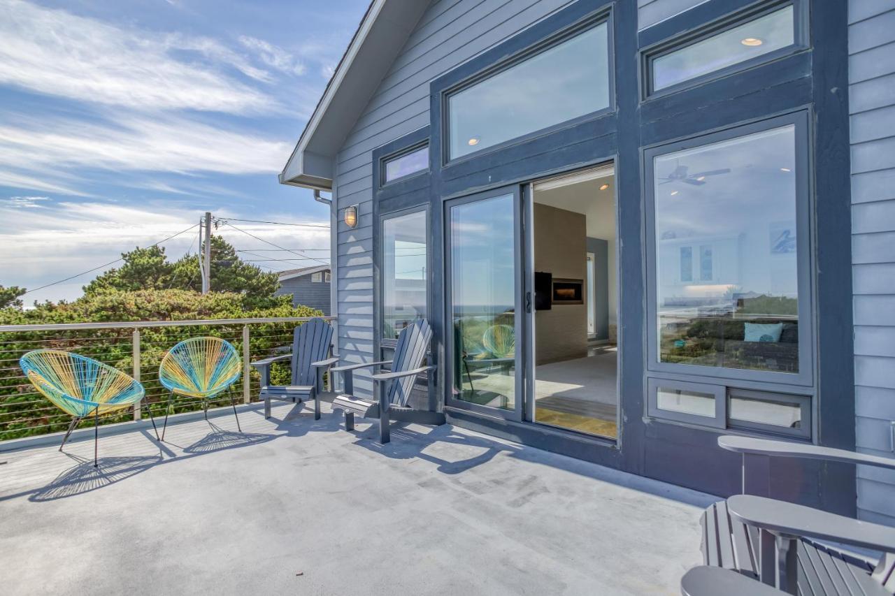 Breakwater Beach House Lincoln City Exterior photo