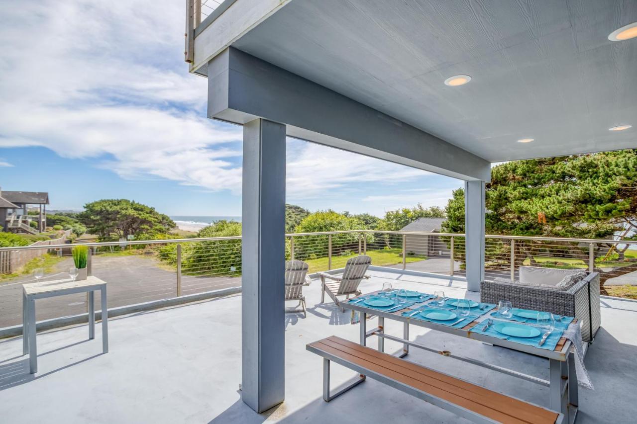 Breakwater Beach House Lincoln City Exterior photo